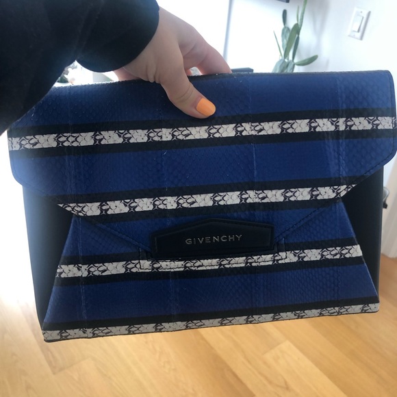 Givenchy snakeskin blue,black and white clutch. - Picture 5 of 7